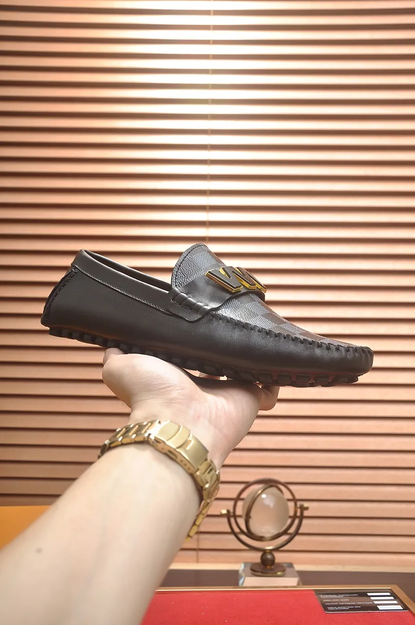 Men's men's shoes 💰420💶 [LV Doudou shoes] (water-dyed cowhide lining) new model is on the market, available on the official website. The new Doudou shoes are processed into single-color materials, and the uppers are made of imported horsehide leather. The body of the shoe is fully hemmed with mark thread, and is lined with imported original cowhide leather. The elegant shoe shape is super suitable for all-matching, and the size is 38-44.